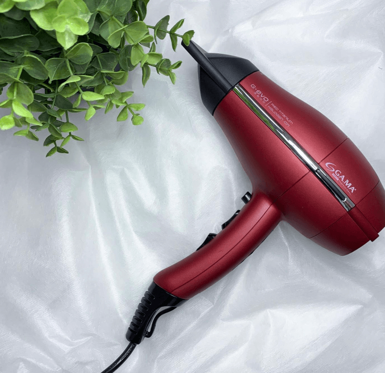 Линия фенов G-EVO SALON EXCLUSIVE создана с использованием самых передовых технологий.