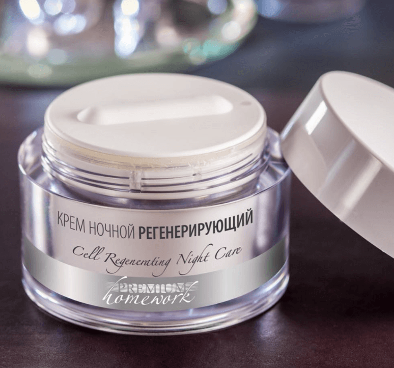 Крем ночной регенерирующий. Создан на основе комплекса витаминов, масел и фруктовых кислот.