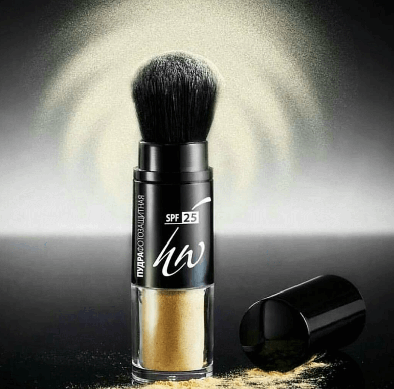 Пудра для защиты от лучей спектра А и В при любом типе кожи. Легко наносится с помощью кисти