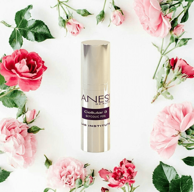 Cellular 3 Glycolic Peel - это пилинг последнего поколения, высококонцентрированный активный кислотный коктейль