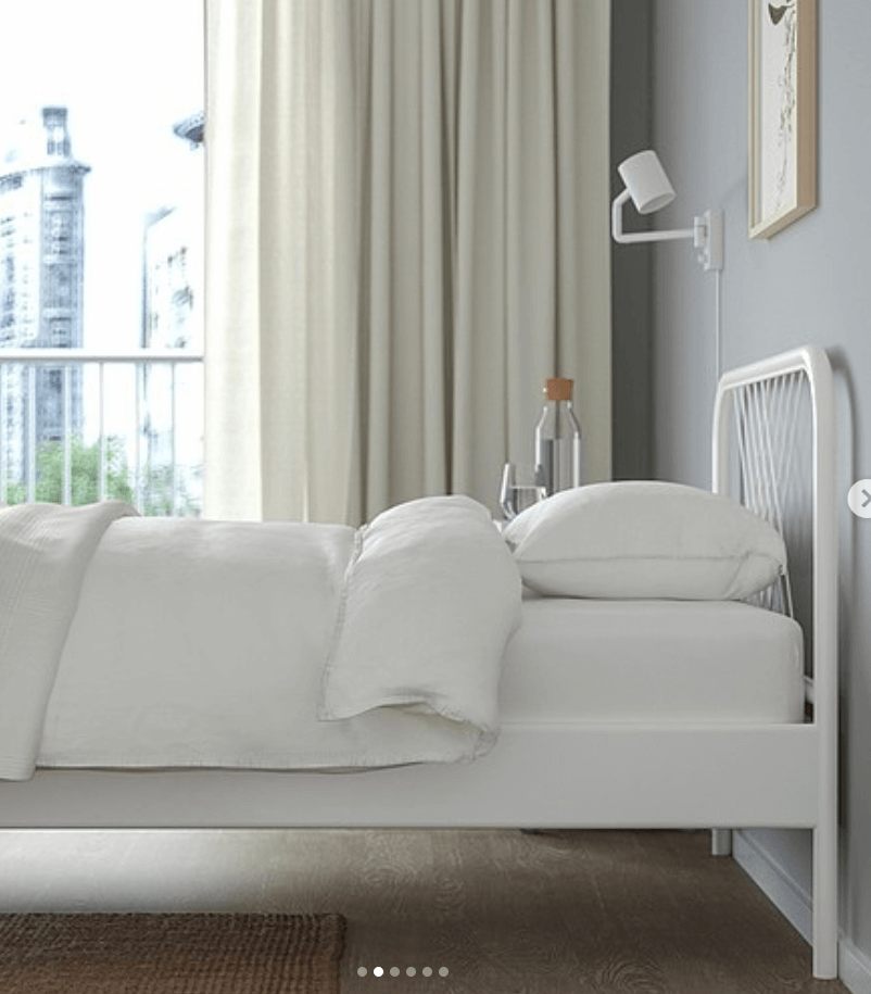 Каркас кровати стальной цвет белый