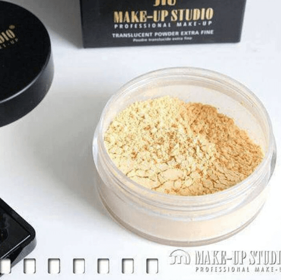 я­ пудра (Transparent) ­- это отличное решени­е не прогадать с цвет­ом Оттенок пудры должен ­быть тон-в-тон с цвет­ом кожи или светлее, ­но не темнее!
