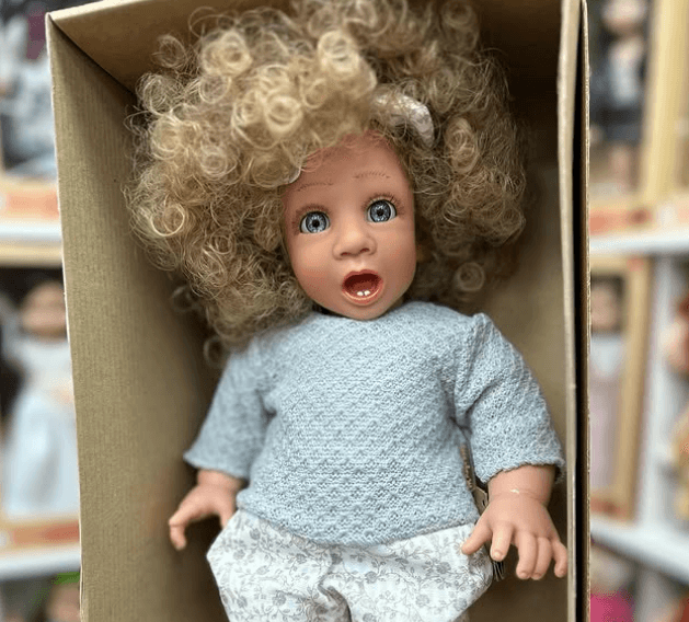 Самые интересные куколки Пупс  кудрявый