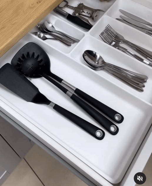 Лотки для приборов от Икеа пластиковый белый