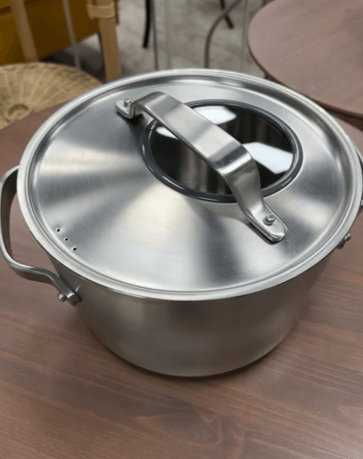 Кастрюля с крышкой 5,5л из серии Сенсуэлл