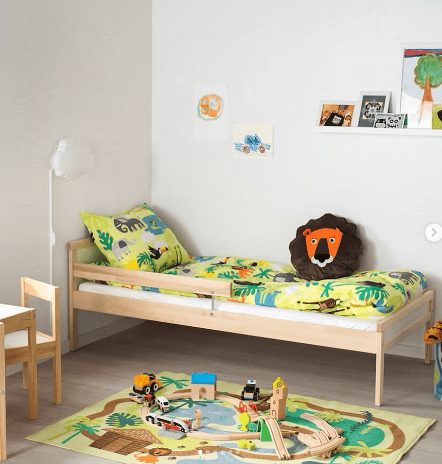 Каркас кровати Сниглар детская цвет светлого дерева