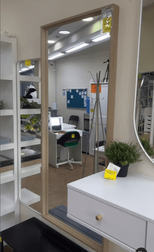 Зеркало Нисседаль цвет рамы дерево