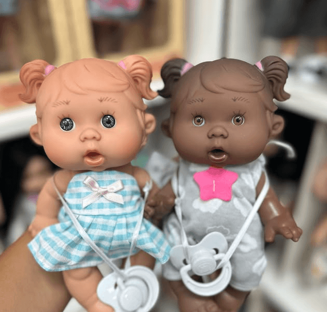 Пупсы Пупсики абсолютно безвредны для малышей.  Каждая кукла хранит в себе тепло рук мастера.