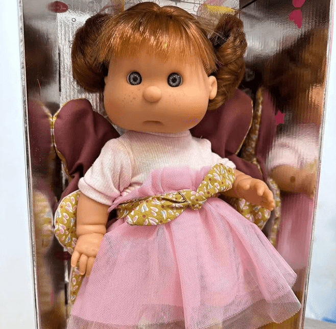 Кукла с двумя косичками с кудрями ✨Размер: 38 см ✨Без запаха ✨Винил высшего качества.