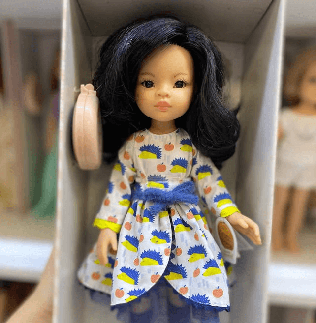 Кукла с пышными волосами 🍭Размер: 32 см 🍭Имеет легкий аромат ванили 🍭Все куколки упакованы в фирменные коробочки и оригинальных