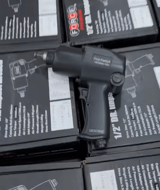 Гайковерт Force 1450 Н,м