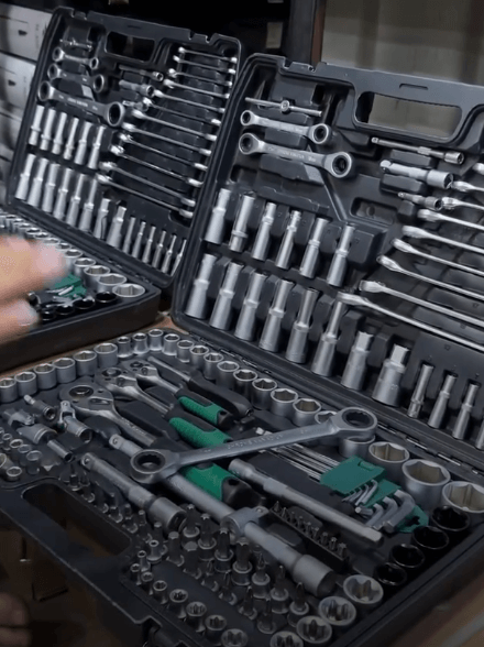 Набор инструментов NEOFORCE-151