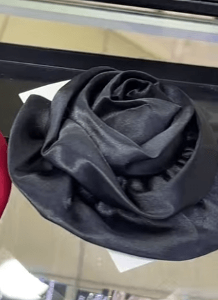 Крупные броши цветы "Роза" черный атлас