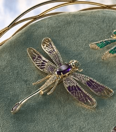 Брошь Стрекоза с фиолетовыми вставками большой