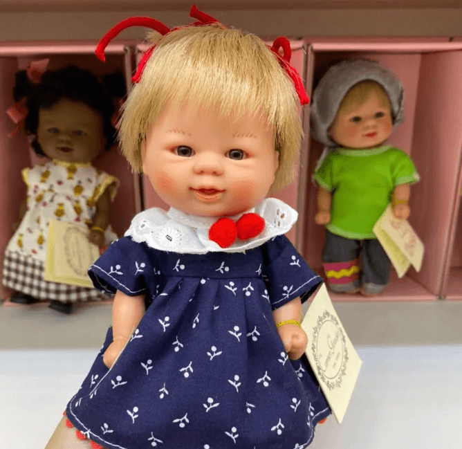 Чудесная малышка😍.💞Все куклы изготавливаются по уникальным пресс-формам с применением ручного труда на заводе в Испании.