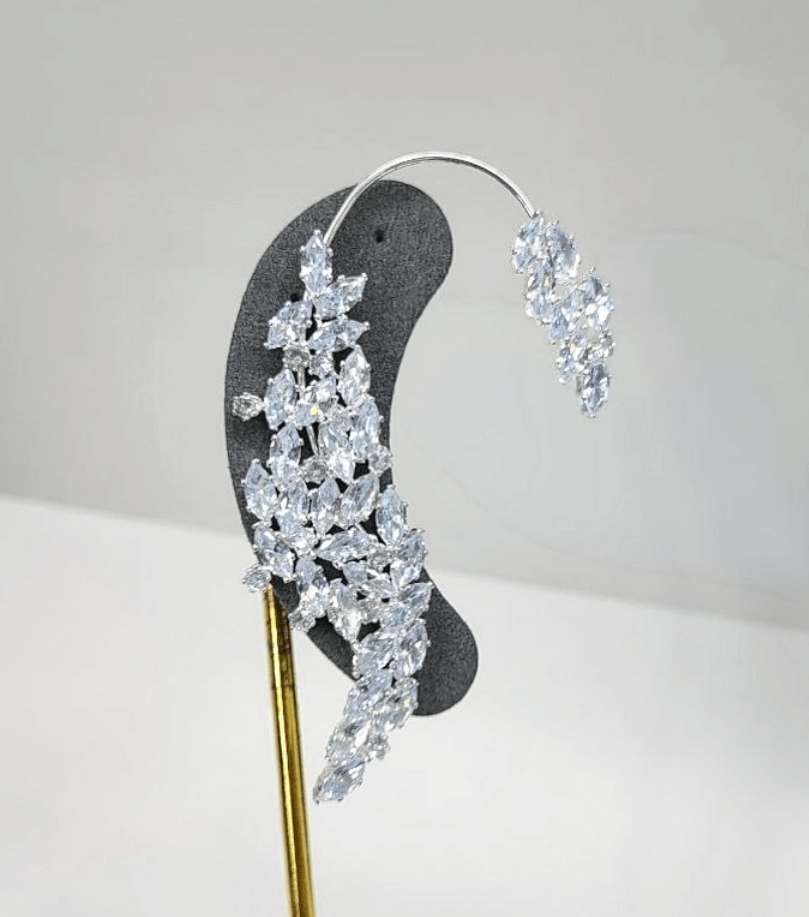 Кафф со стразами