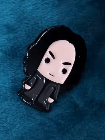 Брошь "Северус Снегг" из Гарри Поттера