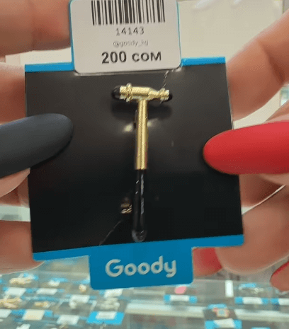 Брошь "Молоток ортопеда" на тему медицины