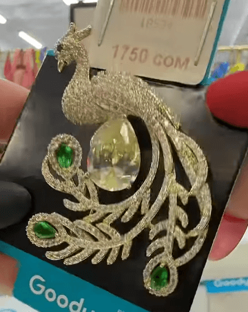 Брошь "Павлин" серебристый с зелеными вставками