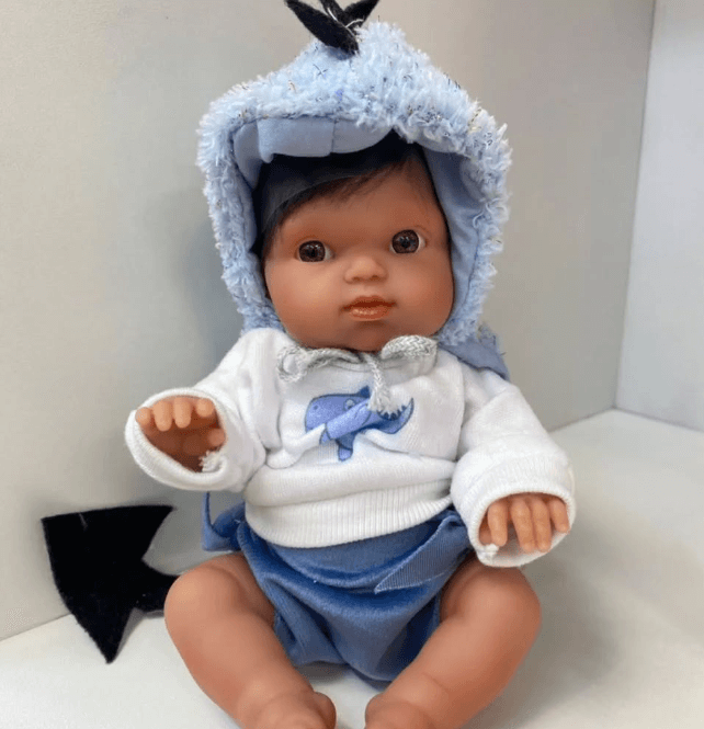 Мальчишка🥰✨Мягкий винил, покрытие Софт Тач придает характерную бархатистость, благодаря чему приятно прикасаться к пупсику.