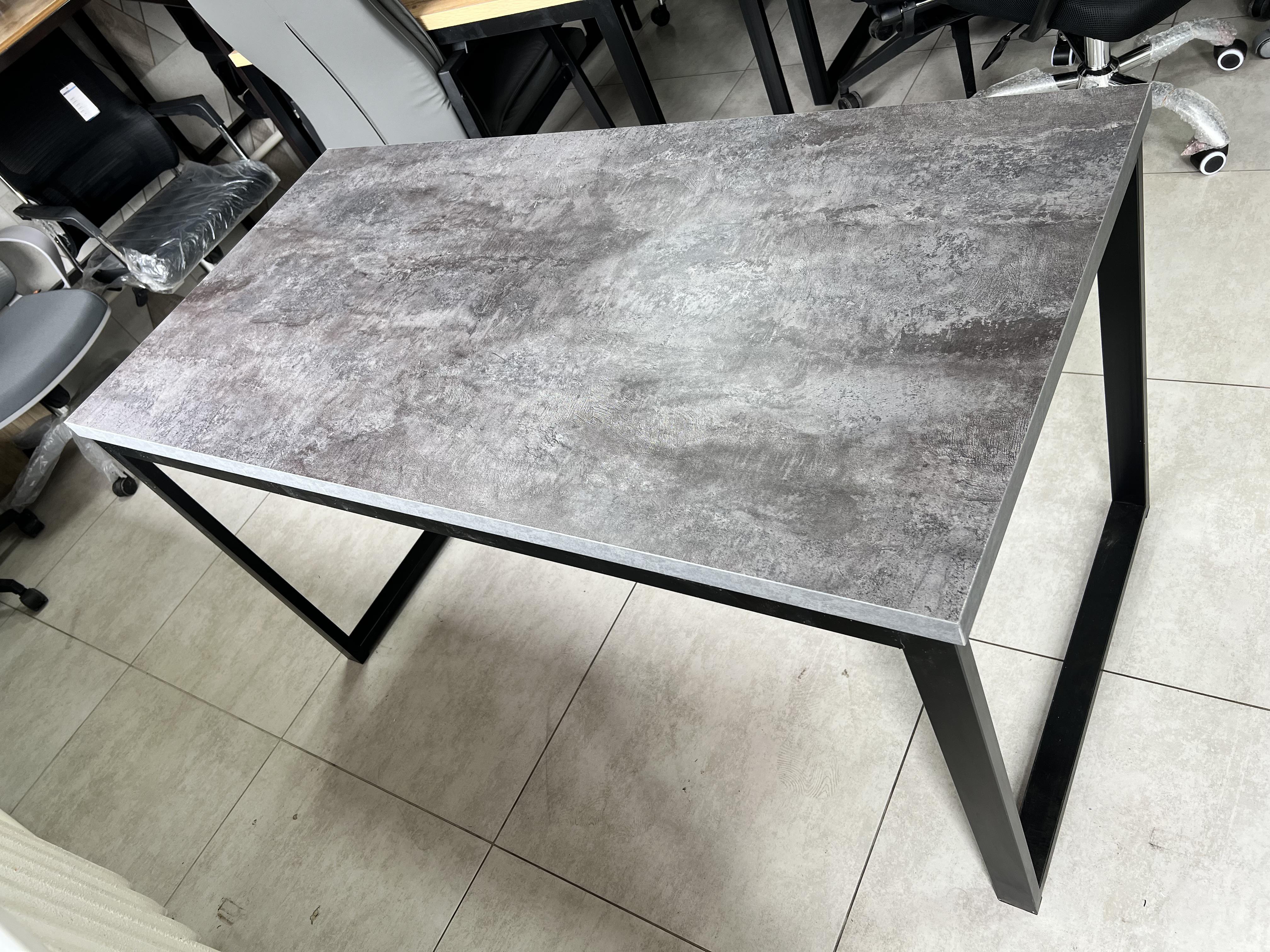 Loft стол серый цемент