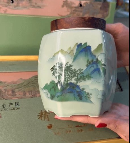 ЧАЙ В ПОДАРОЧНОЙ УПАКОВКЕ - Чайный набор