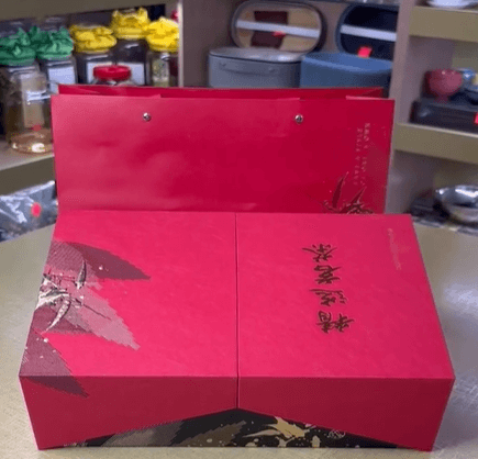 ЧАЙ В ПОДАРОЧНОЙ УПАКОВКЕ прекрасный подарок