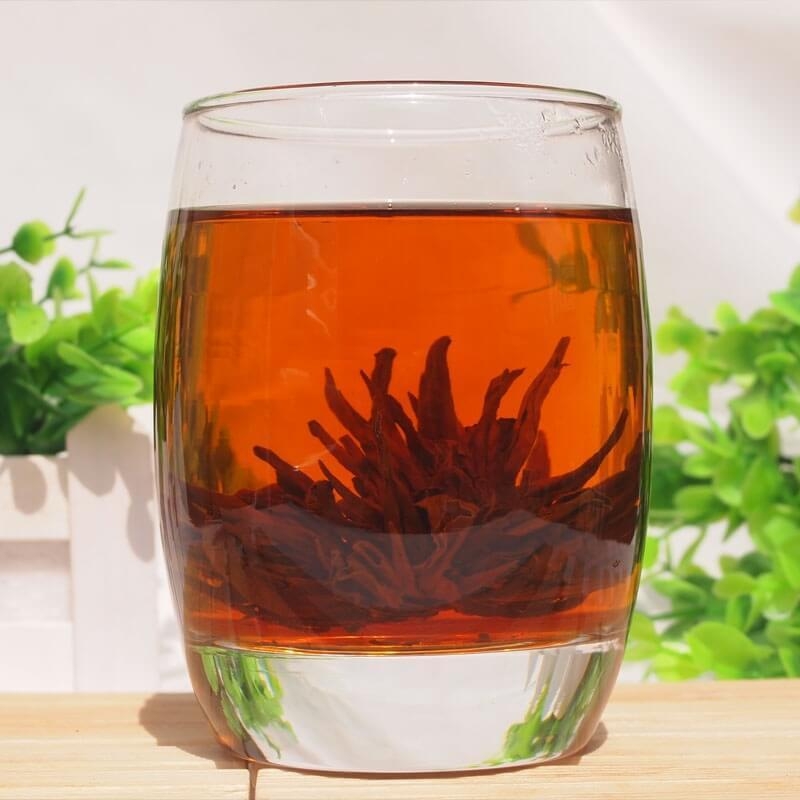 Дянь Хун Красная Пагода