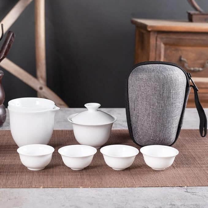 Инструмент для чайной церемонии.