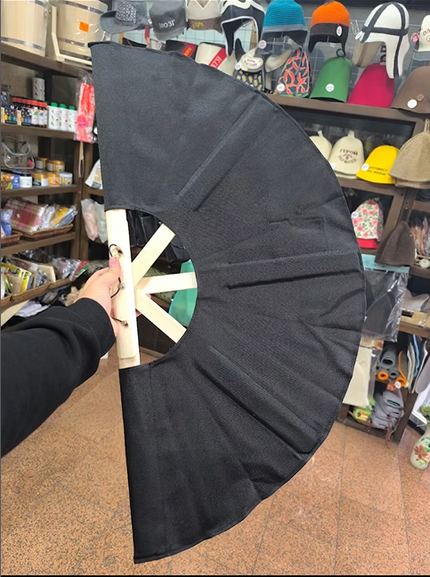 Веер для разгона пара в бане и сауне 40*79 см черный