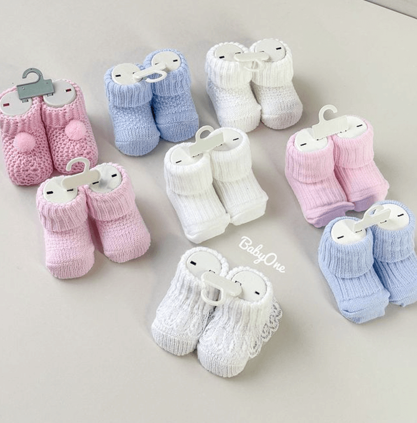 Пинетки вязанные для новорожденных однотонные