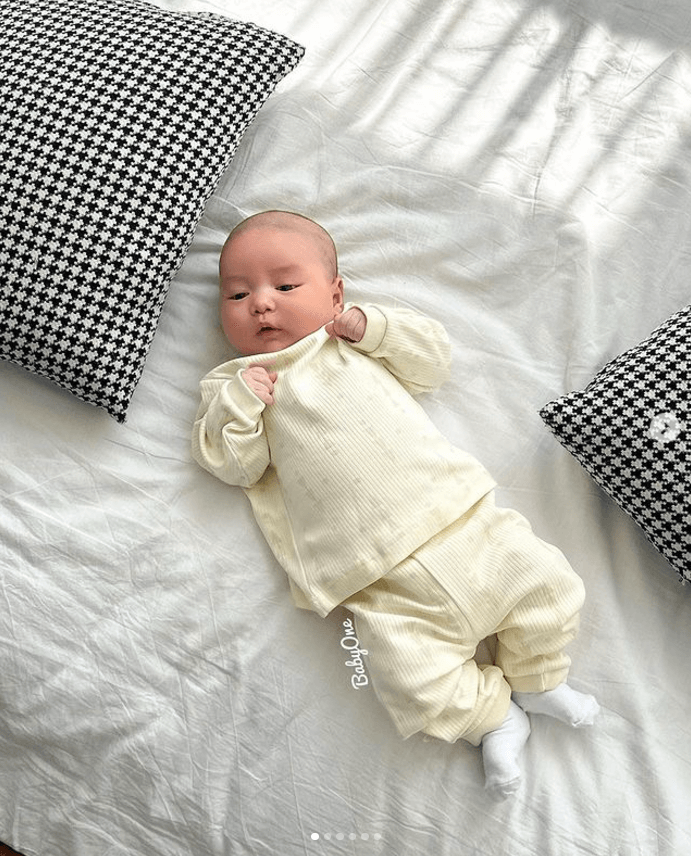 Двойки BabyOne кофточка+штанишки для новорожденных хлопок