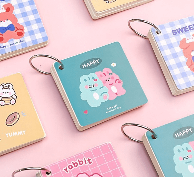 Мини-блокноты на кольцах, с чистыми листочками (можно использовать,как скетчбук)