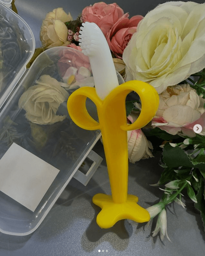 Грызунок прорезыватель "Банан" для малышей