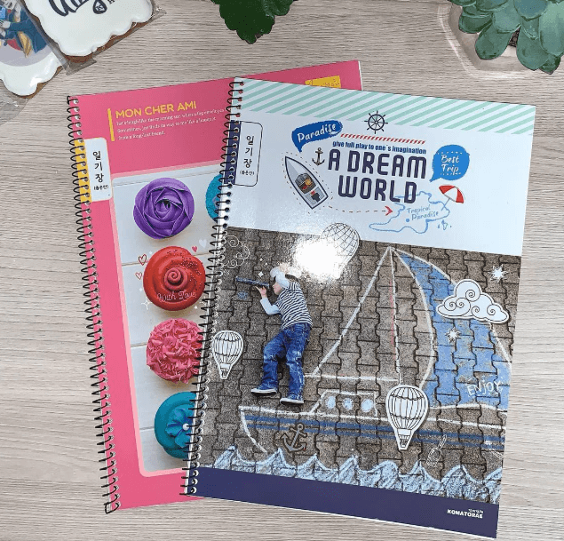 Тетрадь в линейку🌼 На пружине / Удобные, практичные тетради незаменимы