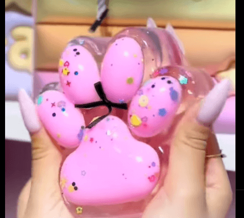 Сквиш “Лапка” — мягкий антистресс для веселья и релакса!