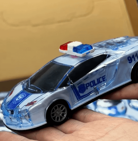 Полицейская машина с мигалками