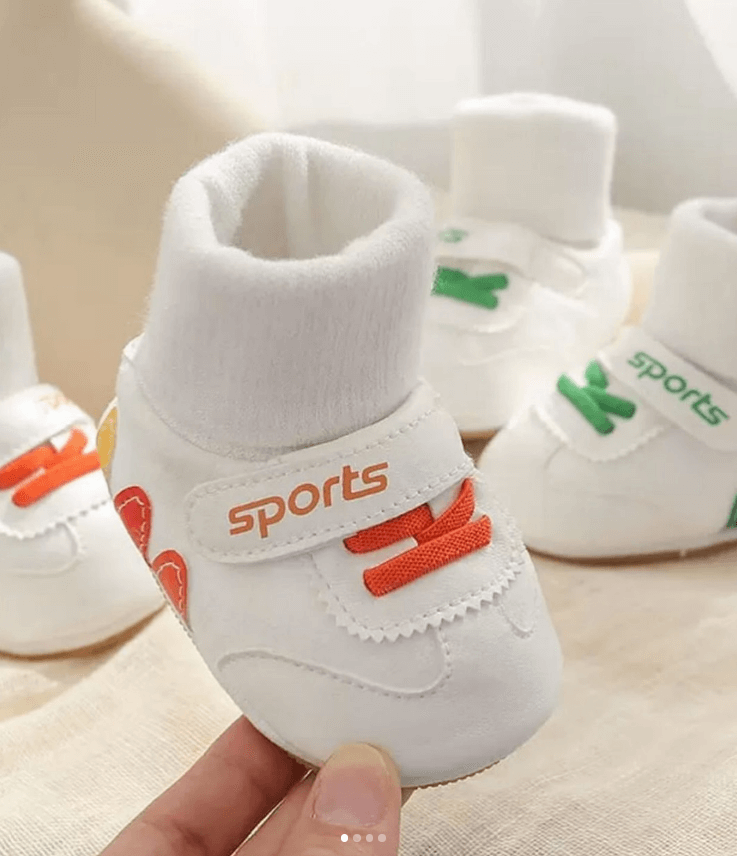 Пинетки Sports имитация спортивных ботинок