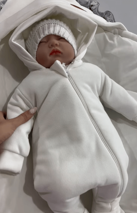 Комплект для выписки конверт+комбинезон для новорожденных