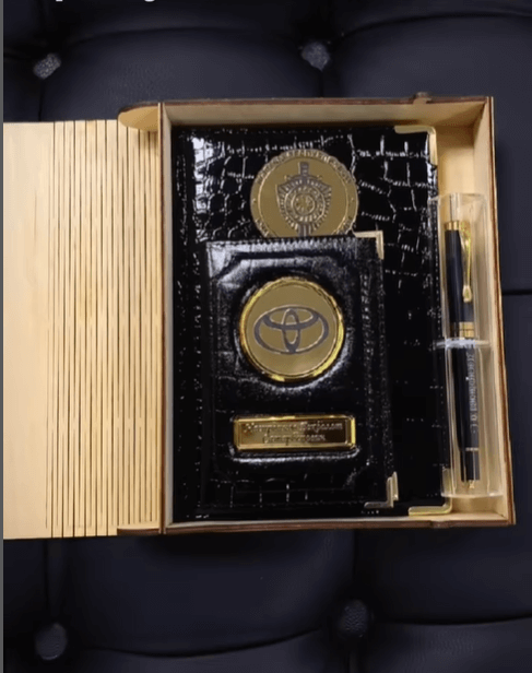 Премиум комплект 4в1 с вашей надписью