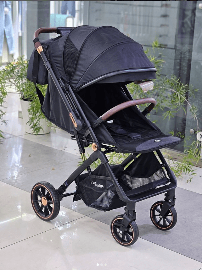 Прогулочная коляска Ining baby LB A8