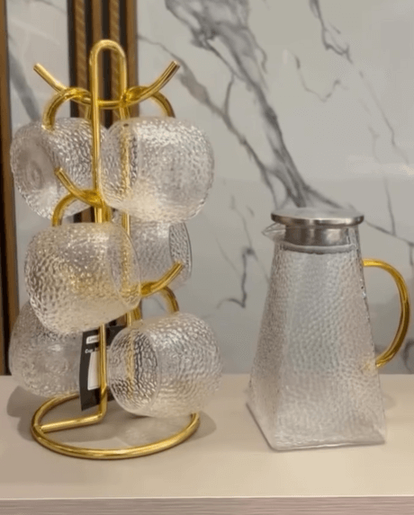 Кружка стеклянная с золотой ручкой