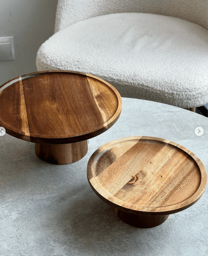 Тортница из натурального дерева 16см