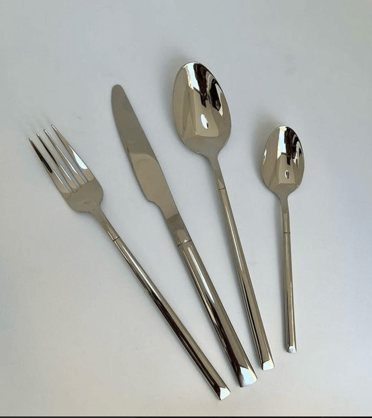 Набор из 4х столовых приборов на 1 персону