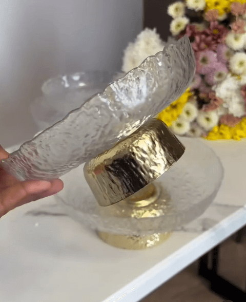 Фруктовница стеклянная с золотой ножкой 15см