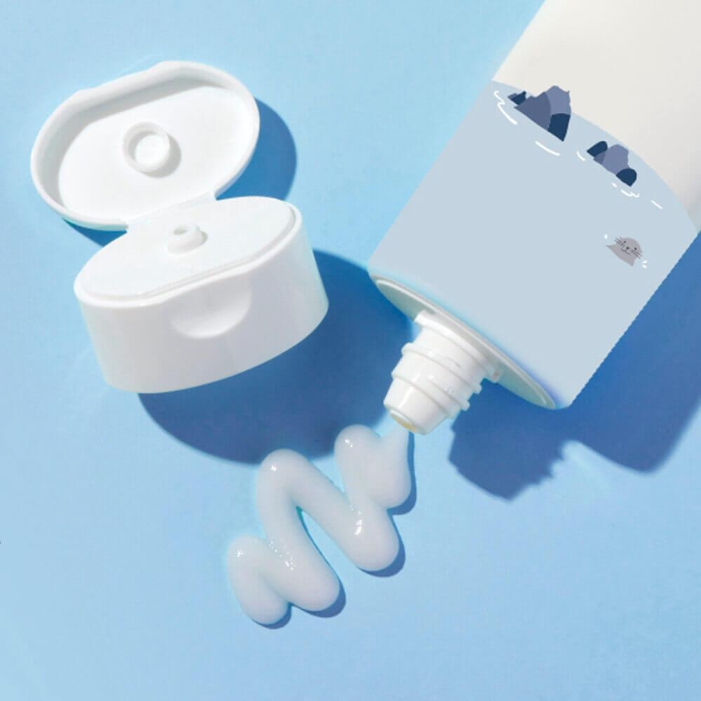 Деликатный пилинг-гель Round Lab 1025 Dokdo Peeling Gel  120мл