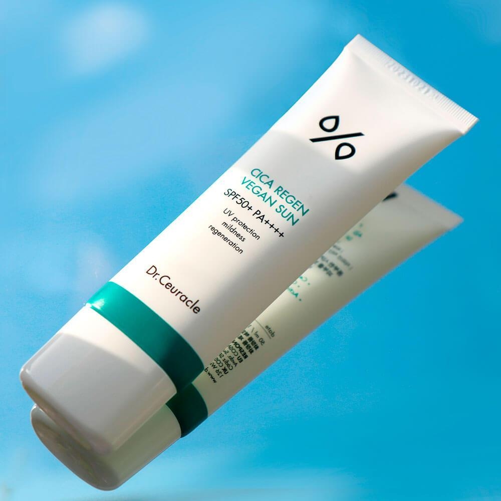 Солнцезащитный веганский крем с центеллой Dr.Ceuracle Cica Regen Vegan Sun SPF50+ PA++++ 50мл
