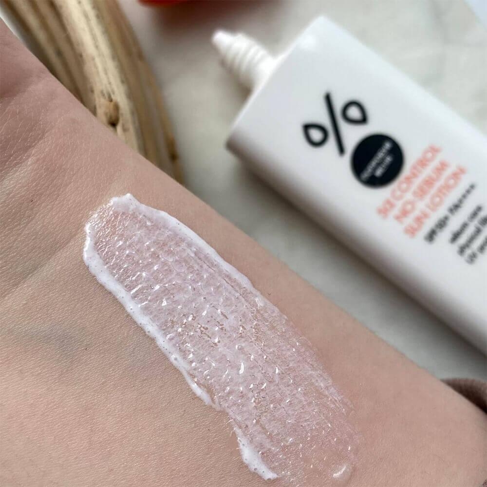 Солнцезащитный крем для проблемной кожи Dr.Ceuracle 5α Control No-Sebum Lotion SPF50+ PA++++  50мл