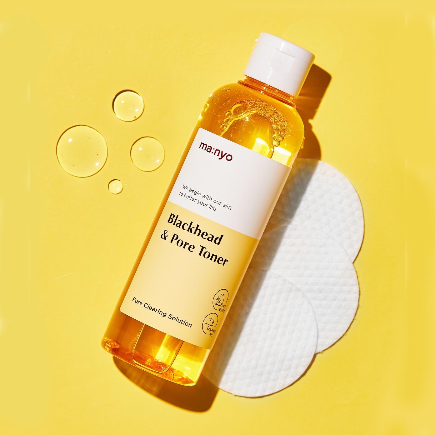 Очищающий тоник против черных точек с BHA-кислотой Manyo Blackhead & Pore Toner