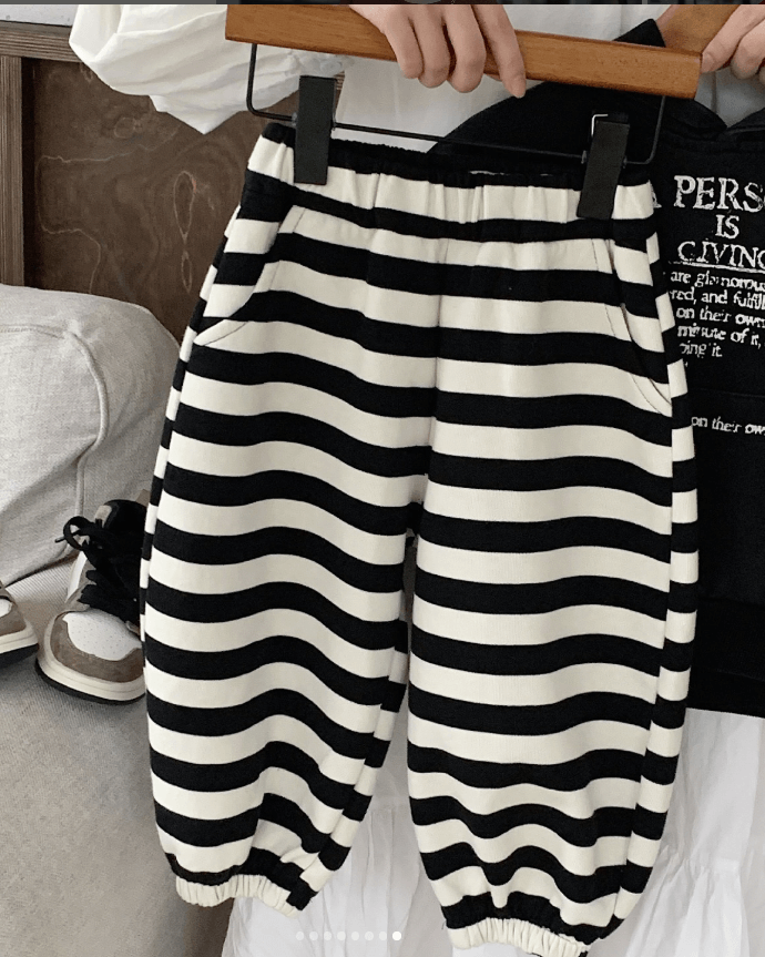 Брюки детские в полоску черно-белый